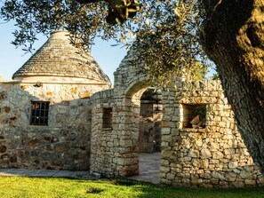 Property grounds - Schönes Steinhaus mit Pool und Panoramablick by Interhome (Ostuni)