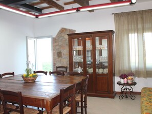 Dining - Haus in Civitella Paganico mit möbliertem Garten by Interhome (Civitella Marittima)