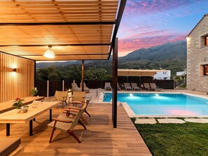 A heated pool - Cretan Sunrise Villa Beheizter Privatpool by Interhome (Georgioupoli)
