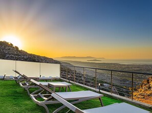 Property grounds - "Villa Mari" mit privatem Pool by Interhome (Agia Marina)
