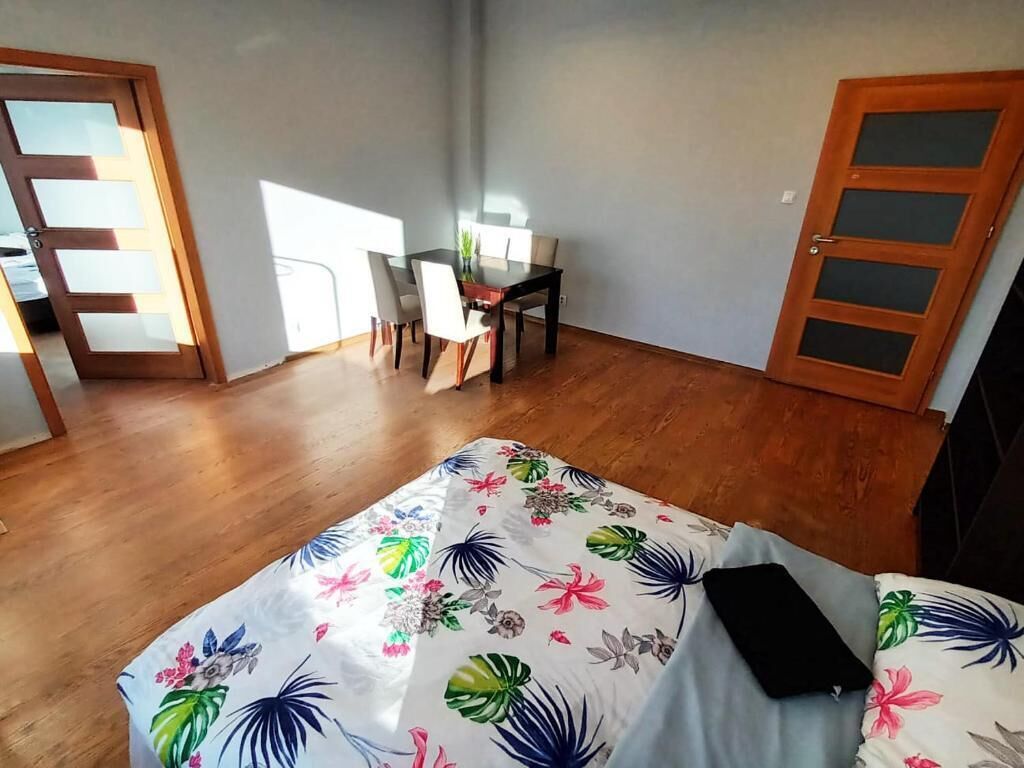 Chambre Quadruple Classique, 2 lits doubles | Bureau, espace de travail pour ordinateur portable