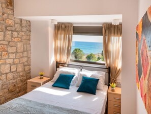 Internet - Villa CostaMare - Luxuriöse, neu gebaute Steinvilla by Interhome (Gennadi)