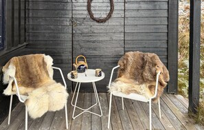 Terrace/patio - Awesome home in Tjørhom (Tjørhom)