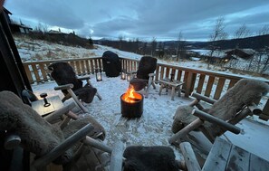 Property grounds - Amazing home in Røn with sauna (Røn)