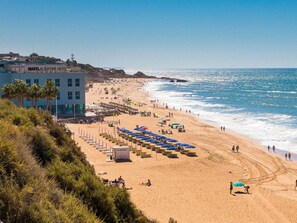 Beach - Fantastische 2-Schlafzimmer-Wohnung mit großer Terrasse by Interhome (Albufeira)