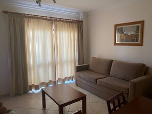 TV - BayView Albufeira 2 by Interhome (Albufeira)