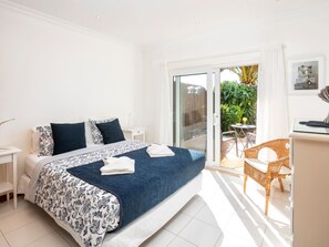 Internet - in Carvoeiro mit privatem Pool by Interhome (Carvoeiro)