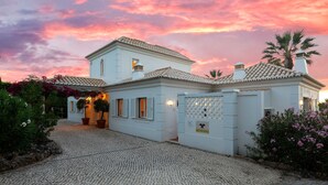 Exterior - Villa Atlantico in Carvoeiro by Interhome (Carvoeiro)
