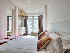 Internet - Alameda-Wohnung by Interhome (Lisbon)