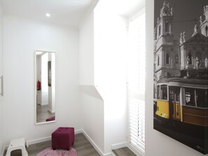 Interior - Alfama Right Point, Trendy Haus by Interhome (Lisbon)
