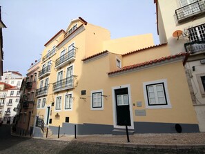 Exterior - Alfama Right Point, Trendy Haus by Interhome (Lisbon)