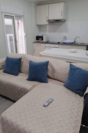 Living area - mit Wi-Fi by Interhome (Famalicão)