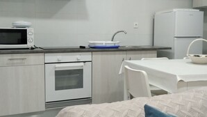 Private kitchen - mit Wi-Fi by Interhome (Famalicão)