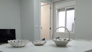 Dining - mit Wi-Fi by Interhome (Famalicão)