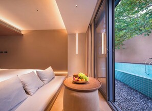 Habitación Signature doble | Minibar, caja fuerte, escritorio y cortinas opacas