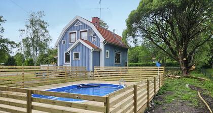 Gorgeous home in Hällefors
