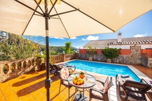Villa | 3 bedrooms - Villa Alvarez in Almu car (Nerja)