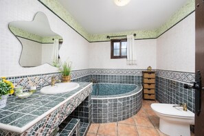 House | 4 bedrooms - Villa Baena in Macaca (Torrox)