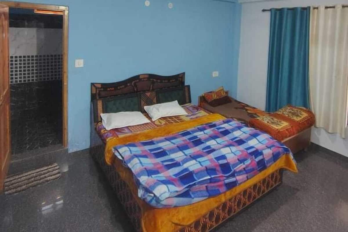 Standard Triple Room, Garden View | Free WiFi