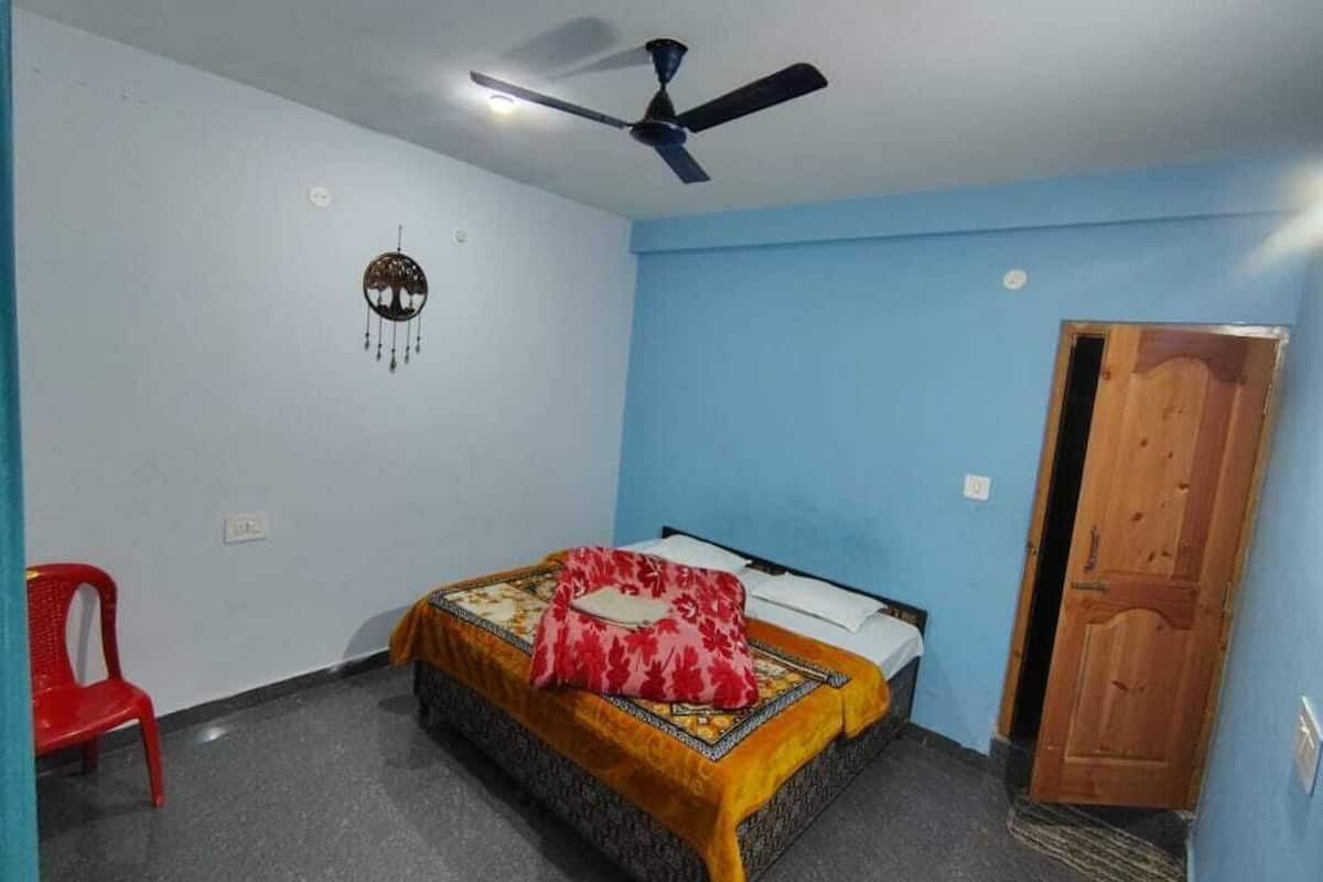 Standard Double Room, Mountain View | Free WiFi