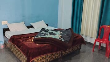 Standard Double Room, Mountain View | Free WiFi