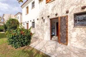 Apartment, 1 Bedroom, Balcony, Garden View | Exterior - Bright Apartment 300mt From the Beach (Budoni)
