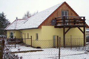 Exterior - Holiday apartment in Parlow with parking (Parlow)
