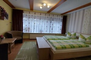 2 chambres, Wi-Fi gratuit, draps fournis