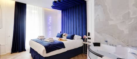 Strykejern/-brett og sengetøy