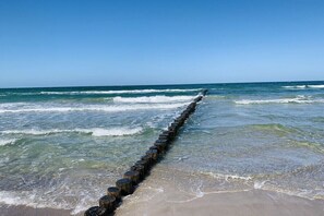 Beach - Holiday home on the Bodden lagoon (Ostseeheilbad Zingst)