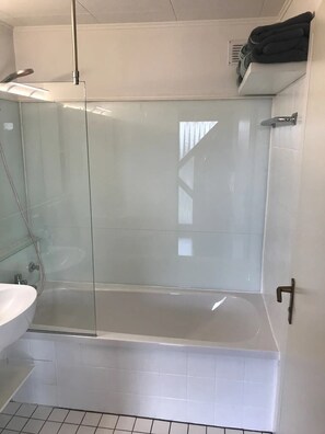 Dusche, Haartrockner