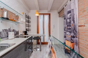 Fridge, microwave, dishwasher, toaster