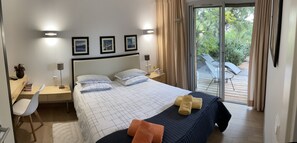 2 bedrooms, iron/ironing board, Internet, bed sheets - Cala Sultana Santa Giulia Porto Vecchio Garden apartment 4/5 pers (Porto-Vecchio)
