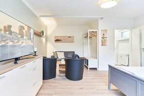 TV, stereo - Haus SeeZeit, Apartment 03 - Haus SeeZeit (Timmendorfer Strand)
