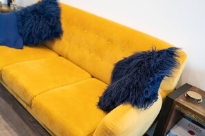 TV - Dockside: Quay Views, City Vibes (Dundee)