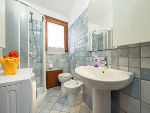 Een douche, een haardroger