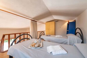 Apartment, 2 Bedrooms, Patio, Garden View | Dining - Relaxing Apartment With Outdoor Dining (Olbia)