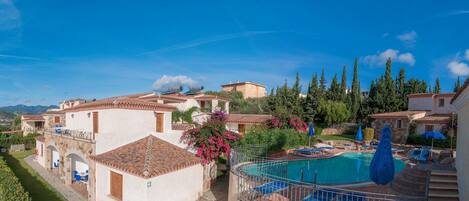 Apartment, 2 Schlafzimmer, Balkon | Pool