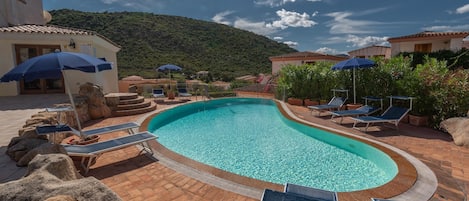 Piscine extérieure