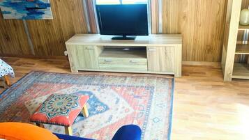 Husvogn, terrasse | Innvendig