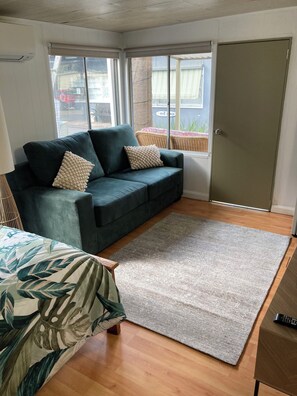 Living area - Mornington Peninsula Retro Caravans (Rye)