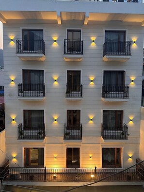 Fachada de la propiedad