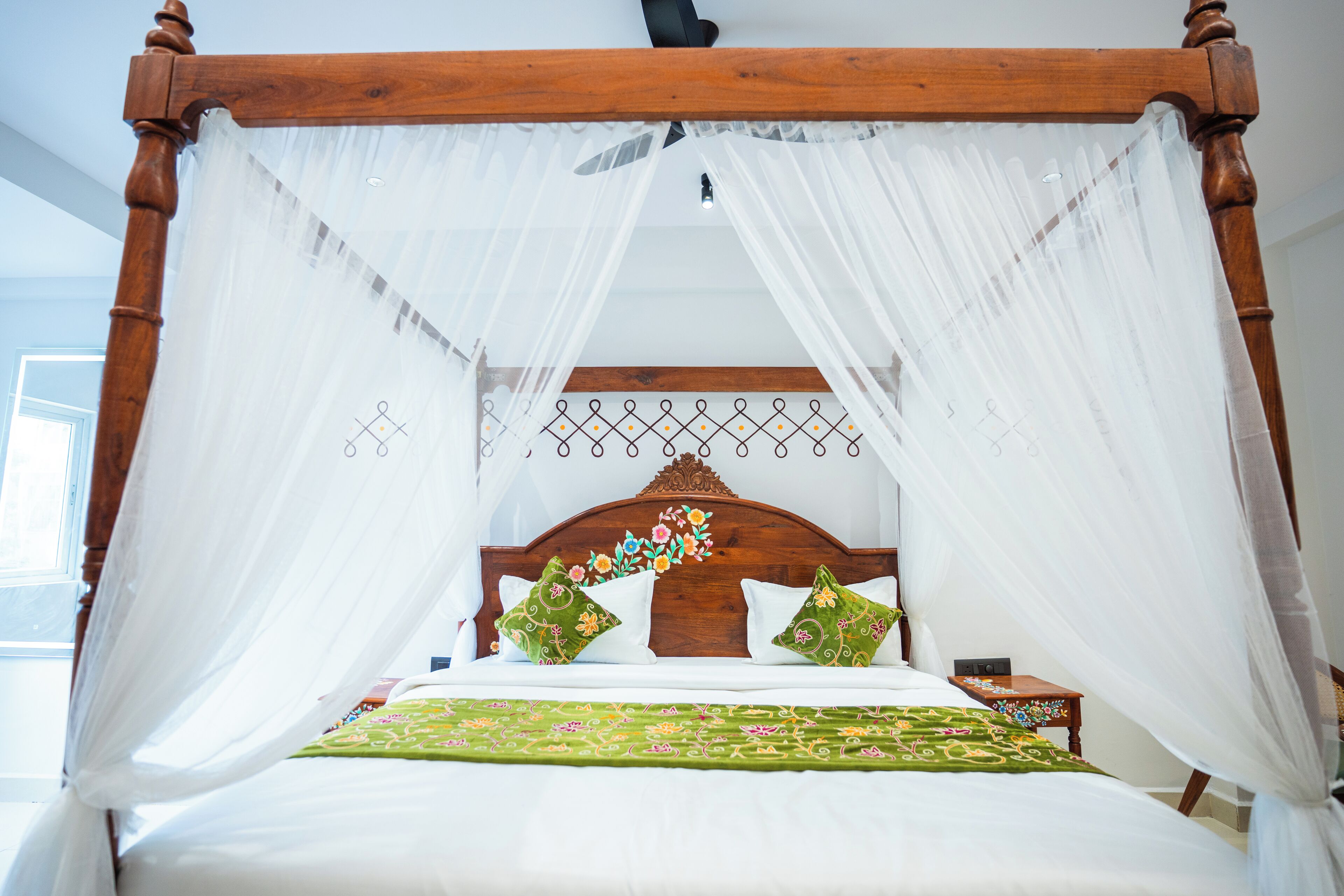 Premium bedding, minibar, desk, laptop workspace