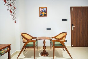 Deluxe Double Room, 1 King Bed, City View - Hotel Indiana Hitech City (Hyderabad)