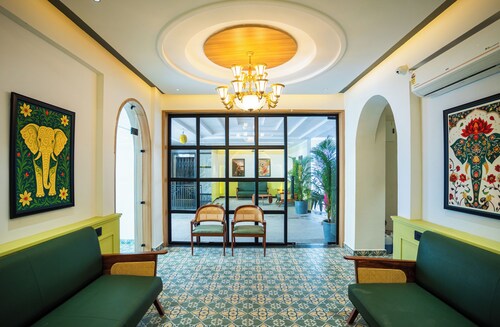 Hotel Indiana Hitech City