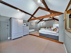 7 slaapkamers, reisbedje, gratis wifi, beddengoed