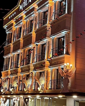 Exterior detail - PARK MİLANO (IZMIR)