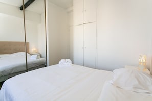 City-lejlighed - 1 dobbeltseng med sovesofa - ikke-ryger - byudsigt | Strygejern/strygebræt, baby-/barnesenge (tillægsgebyr), gratis Wi-Fi