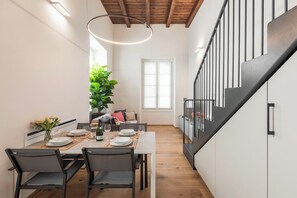 Dining - Apartment in Como with 2 bedrooms sleeps 4 (Como)