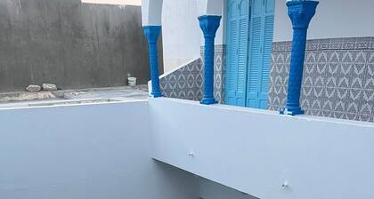 MAHDIA REJICHE HOUSE WITH PRIVATE POOL 350M FROM THE SEA